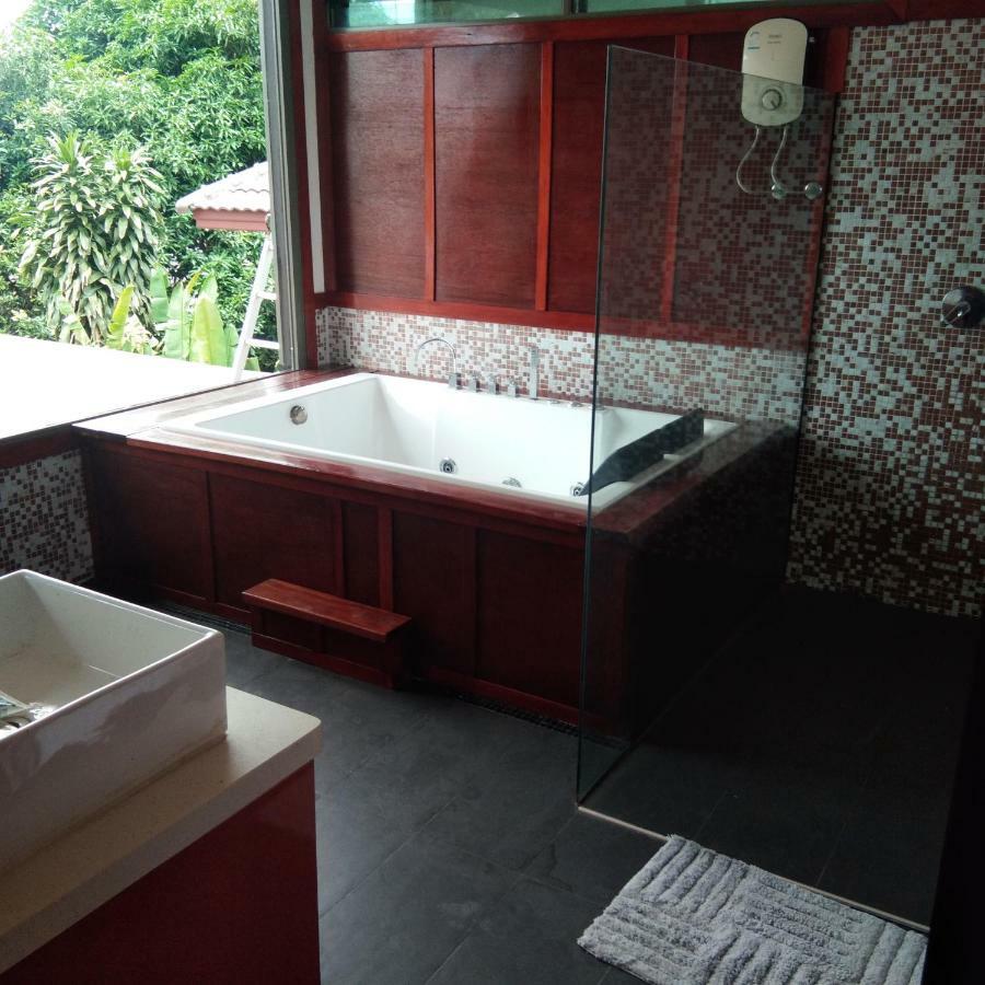 Stunning Villa With Ocean Views And Free Car Lamai Beach  Exteriör bild